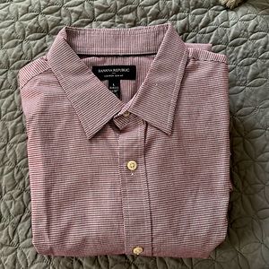 Men’s long sleeve shirt . Banana Repiblic